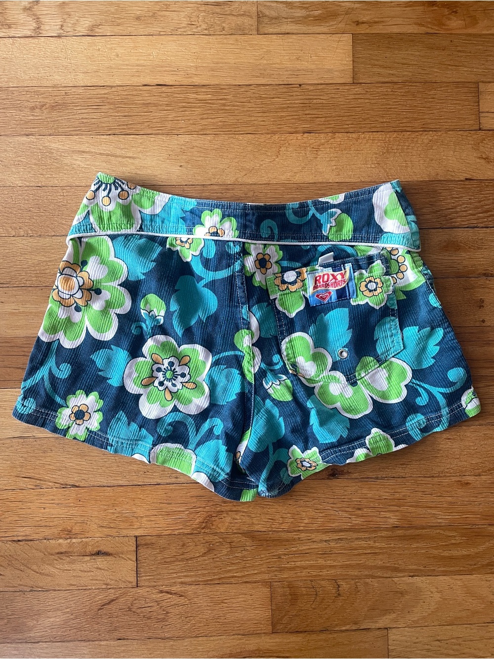 Vintage 90âs ROXY Board Shorts Size 7 Blue, Turquoise, Green, Hawaiian Flowers - Picture 3 of 13